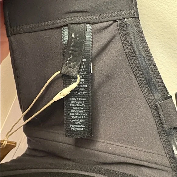 NWT Skims Fits Everybody Strapless Bra in Onyx 34H - Picture 8 of 9